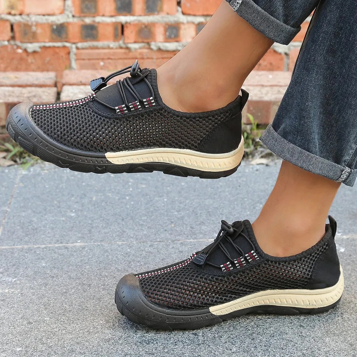 Sapatos masculinos de malha oca com alternância rápida, tênis para caminhada com listras e costura, touca de borracha grossa envolta em sapatos casuais para uso ao ar livre