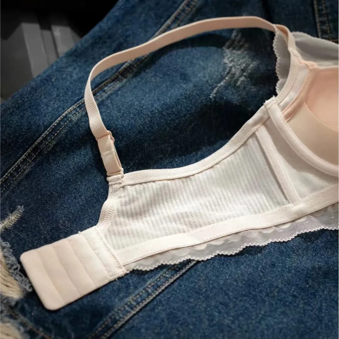 4 Warna Renda Seluar Dalam Wanita Muda Tanpa Wayar Menebal Kapas Tekan Tubi Kumpulkan Intim Selesa Gadis Pakaian Dalam Bra dan Seluar Dalam