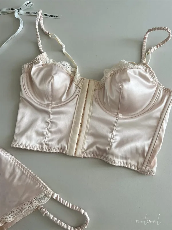 Ultra-thin Women Large Breast Underwear Lace Hollow Hot Ladies Satin Mesh Lingerie Sexy Adjustment Bra Panty Set Female Bralette