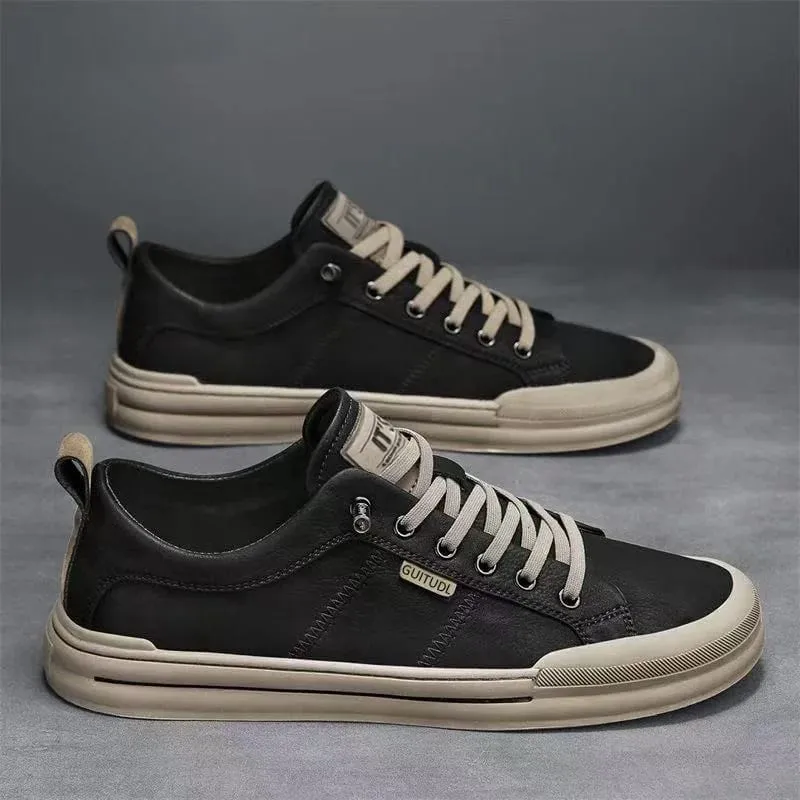 Simple and Versatile White Sneakers Breathable Board Shoes Men's Casual Shoes Delicate and Breathable Without Causing Foot Discomfort