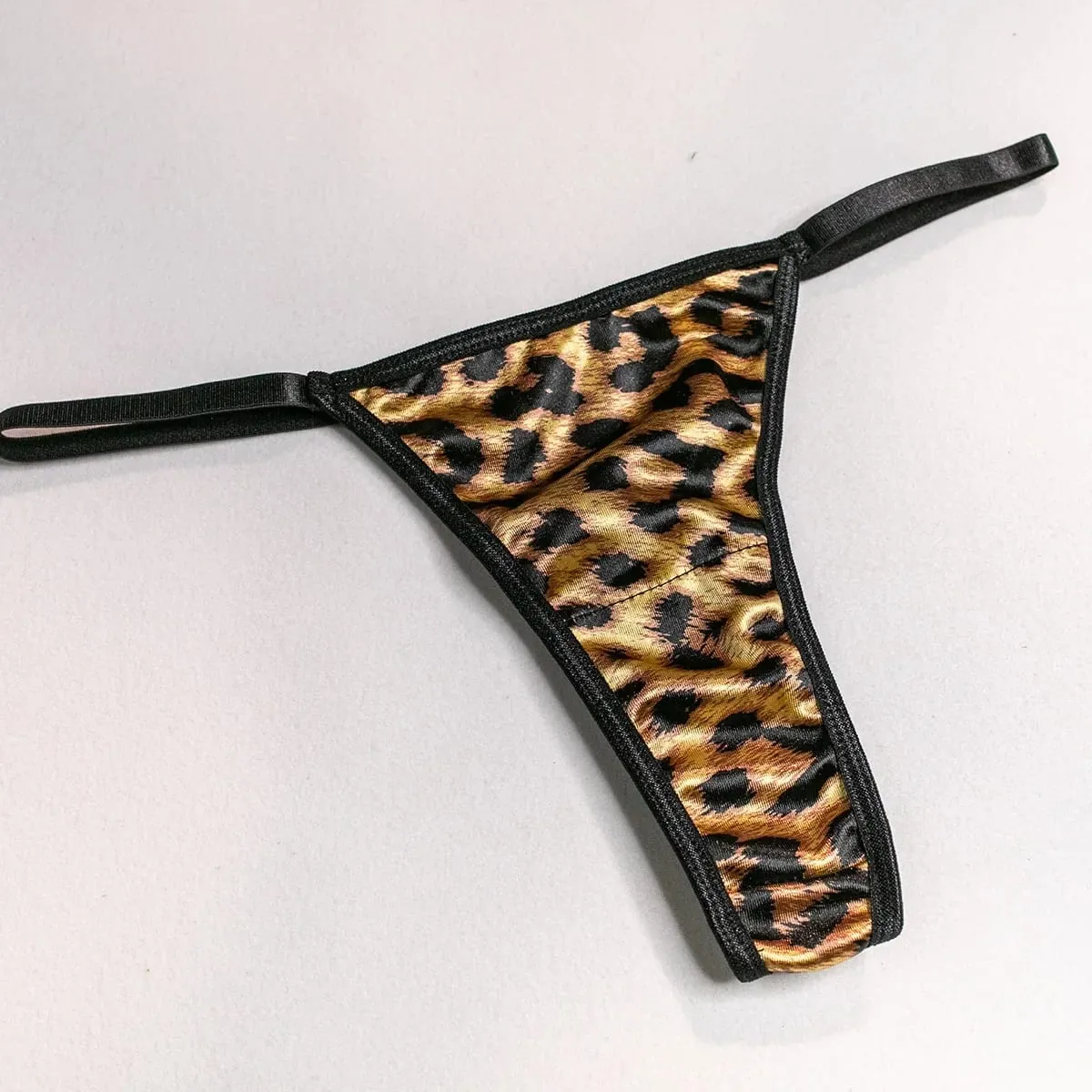 Sexy Wild Leopard Printed Lace Patchwork Lingerie Set Women Comfortable Three Piece Bra and Panty Set Female Exotic Apparel Suit