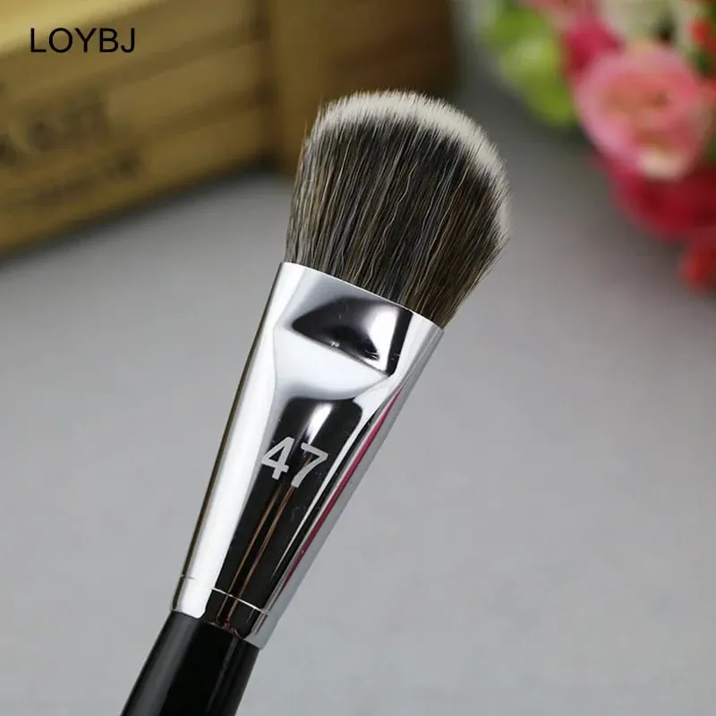 Professional Foundation Brush 47 Broom Head Liquid Foundation Shadow Concealer Brushes Women Face Base Makeup Beauty Tools