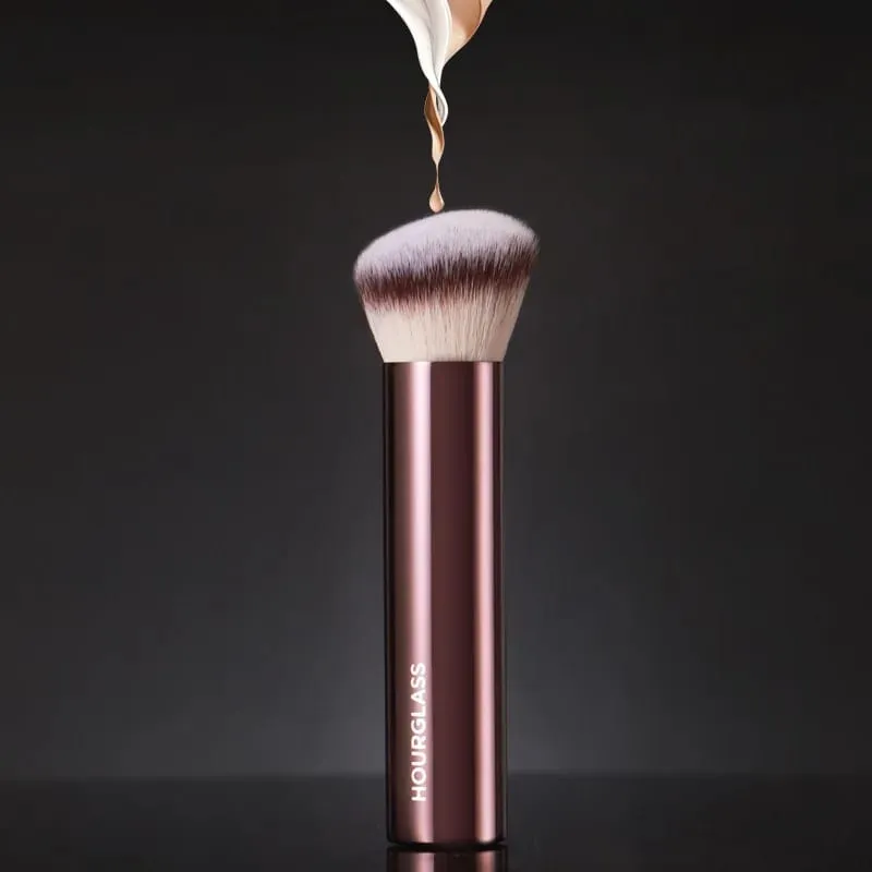 1 piece Angled Foundation Makeup brushes Liquid Foundation Make up brush exquisite Professional Cosmetic tool metal handle — image 1