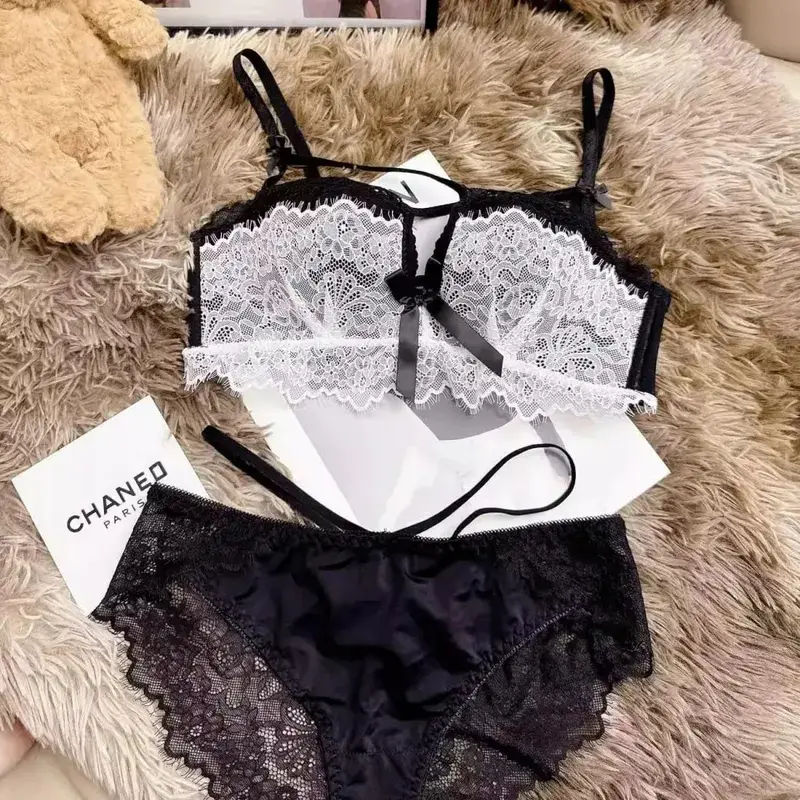 Push Up Bra for Small Bust - French Chic Lace Bralette Set Wireless Comfort Support Anti-Sag Underwear for Petite Women