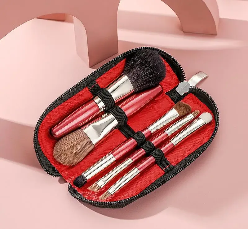 5 Pcs Mini Makeup Brushes Set Eye Shadow Foundation Powder Eyelash Lip Concealer Blush Nature Bristle Set Travel Portable Sof