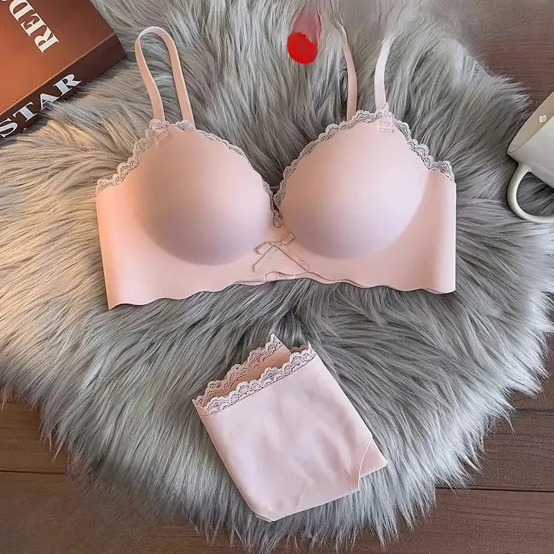 Hot Selling Ladies Push Up Bra Set Seamless Wireless Support Anti-Sagging Comfort Lingerie Set S-XL Young Women Daily Soft Wear
