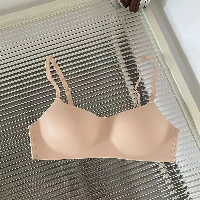 Bezešvé podprsenky pro ženy s malým hrudníkem 1/2 šálku push up podprsenka bez drátěnky dámské spodní prádlo sexy spodní prádlo ženy intimky — image 7