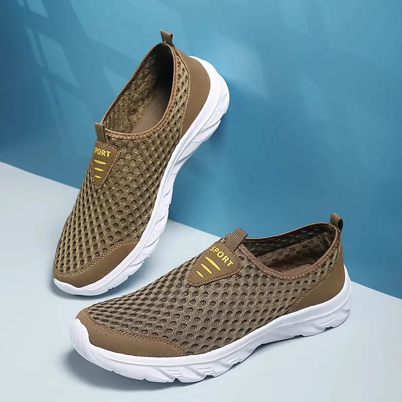 Lightweight Men Casual Shoes Breathable Slip on Male Casual Sneakers Anti-slip Men's Flats Outdoor Walking Shoes Size 39-46 — image 3