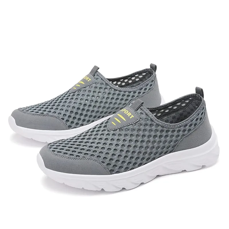 Lightweight Men Casual Shoes Breathable Slip on Male Casual Sneakers Anti-slip Men's Flats Outdoor Walking Shoes Size 39-46 — image 9