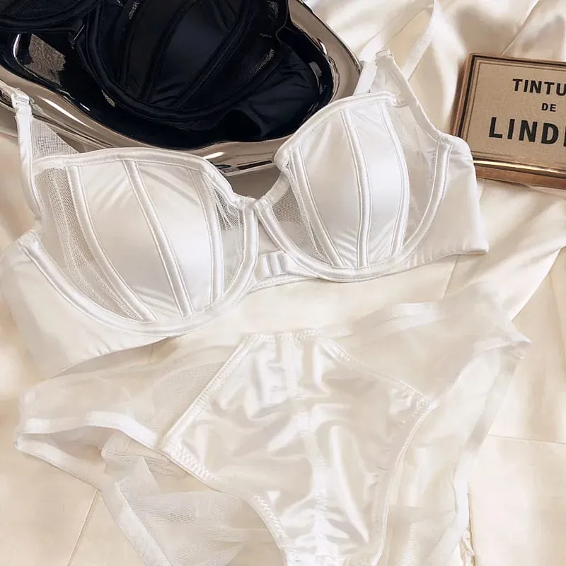 New Summer Lace Thin Cup Women Underwear Sexy Front Buckle Push Up Bra Set Adjustable Strap Brassiere Beautiful Back Lingerie