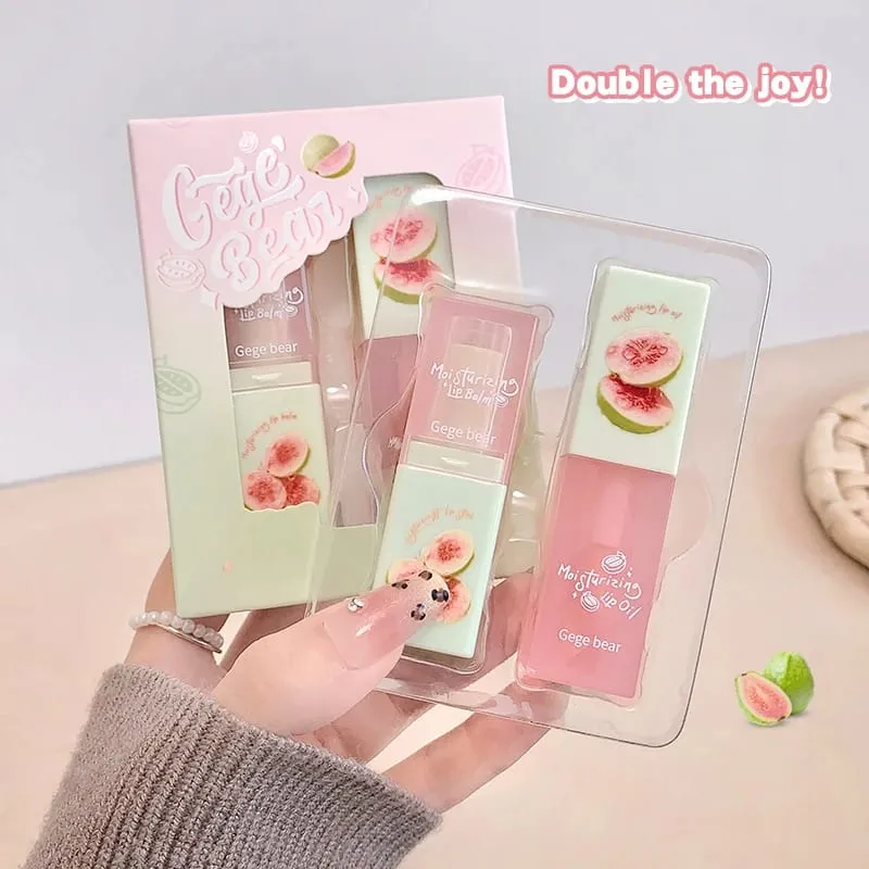 'Gege Bear' Cosmetics Gift Box (Fruity Moisturizing Lipstick and Lip Gloss Transparent Paint Cosmetics Set)
