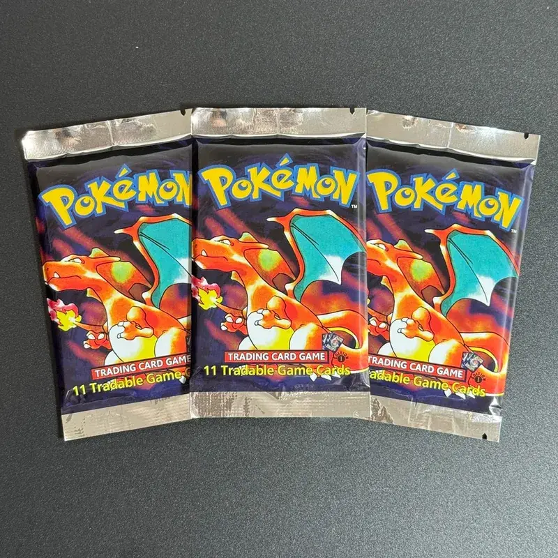 1ST Edition Basisset 1999 Booster Pack TCG Basisset Onbeperkt spelkaarten Pokemon Charizard Blastoise Venusaur PTCG Collectible