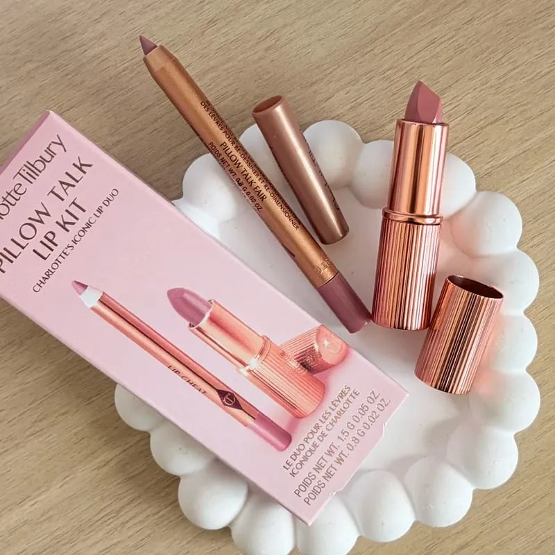 Makeup sets CT Lipstick Light Pink Medium Pink Plumps Gloss Lip Tint Heart-shaped Two-tone Blush Lip Liner Eyeshadow Palette