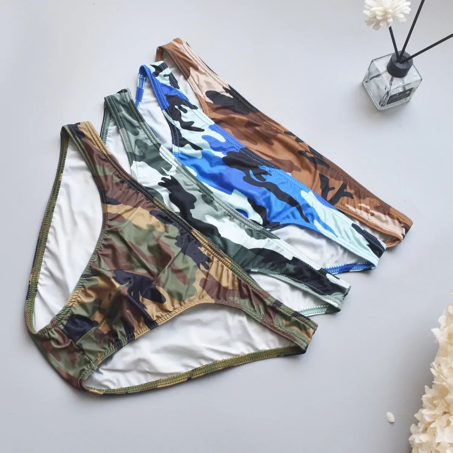 Sexy Men's Underwear Youth Low-rise U Convex Pouch Brief Camouflage Printed Underpants Skinny Soft Breathable Comfortable Bikini