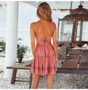 Pakaian Renda Seksi Wanita Tali Spaghetti Pakaian Putih Musim Panas Pantai Mini Gaun Pesta A-line V-leher Bohe Terbuka Belakang Pakaian Berlipat
