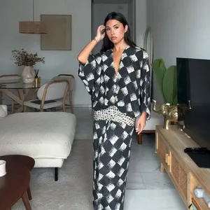 Robe longue cintrée pour femme, col en v, taille ample, couleurs contrastées, manches courtes, plissée, Maxi, Chic, vacances, nouvelle robe pour femmes