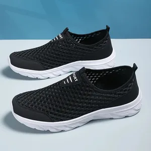 Kasut Kasual Lelaki Ringan Selipar Bernafas pada Sneakers Kasual Lelaki Anti-gelincir Flat Lelaki Kasut Berjalan Luar Saiz 39-46