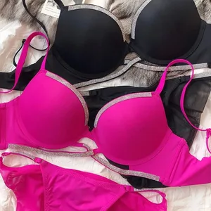 2 Pieces Sexy Underwear Set para sa Babae Classic Cross Hollow Bra Sparkle Rhinestones Lingerie Deep V Push Up Brassiere Set