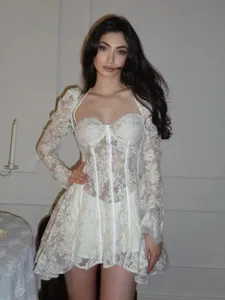 Mini abito con lacci in pizzo bianco a lisca di pesce Donna Chic senza maniche con maniche lunghe Vedi attraverso abiti a trapezio 2026 Abito da sera da donna