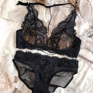 Seksi Dantel Nakış Kadın iç çamaşırı seti Fransız Ince Fincan Halter Bikini Sutyen Yüksek Kaliteli Push Up Bralette Backless İç Seti