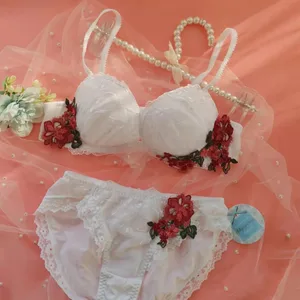 Teenage comfort bra set luxury embroidery lace low chicken heart women's underwear thin push up laides lingerie panty suit